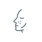 Glättet den Teint – ebenmäßigeres Hautbild